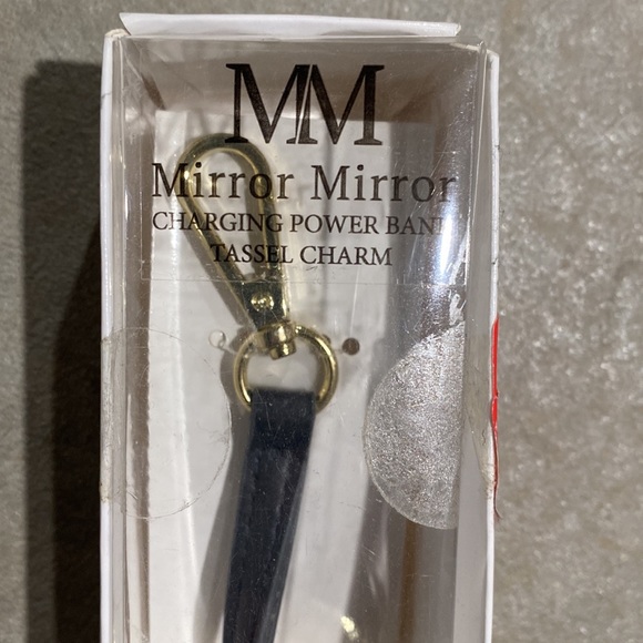 Accessory keychain bag charm mobile power source chic battery NIB - Picture 6 of 8